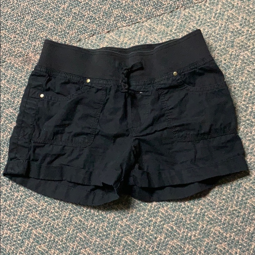 Arizona Shortie Black Cotton Shorts